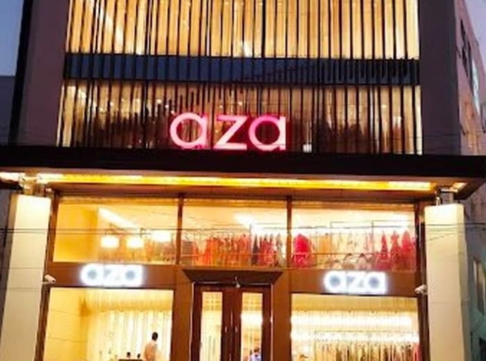 Aza Fashions opens swanky store in Hyderabad